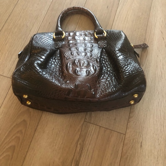 Brahmin satchel